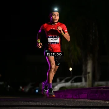 Runner Photo 7883880
