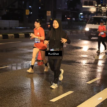 Runner Photo 7883889