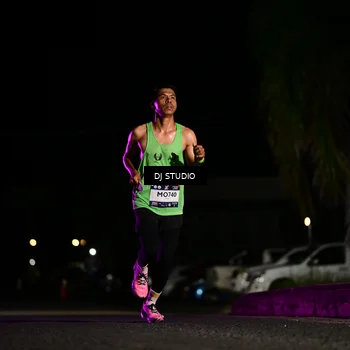 Runner Photo 7883890