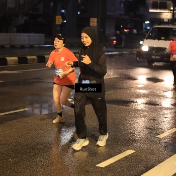 Runner Photo 7883893