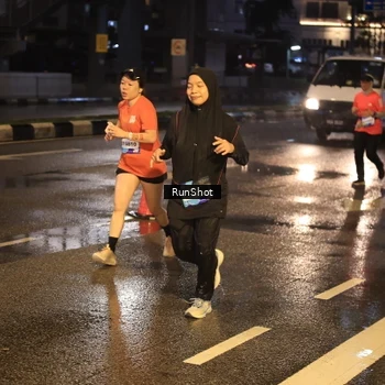 Runner Photo 7883896