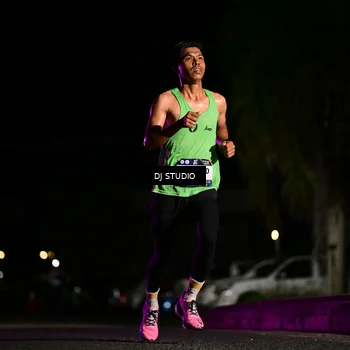 Runner Photo 7883900