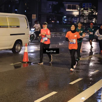 Runner Photo 7883908