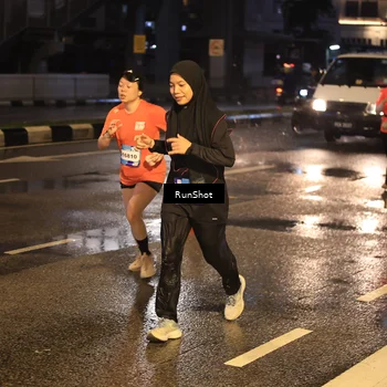 Runner Photo 7883912