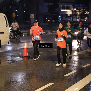 Runner Photo 7883917