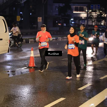 Runner Photo 7883920