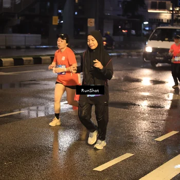 Runner Photo 7883922