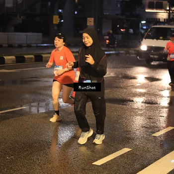 Runner Photo 7883923