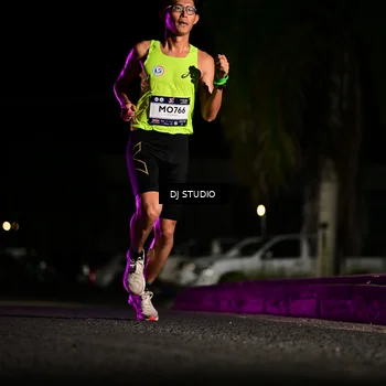 Runner Photo 7883952