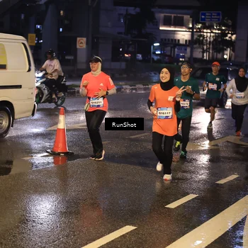 Runner Photo 7883954
