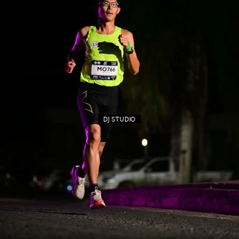 Runner Photo 7883955