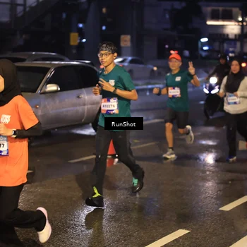 Runner Photo 7883977