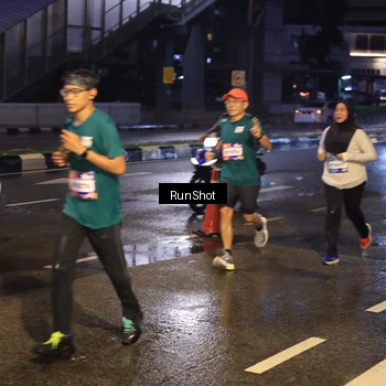 Runner Photo 7883999