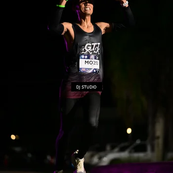 Runner Photo 7884002