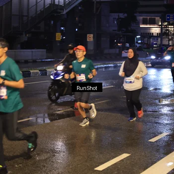 Runner Photo 7884005