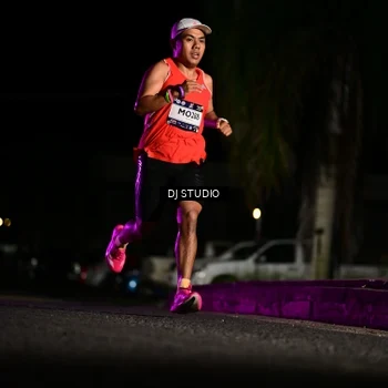 Runner Photo 7884014