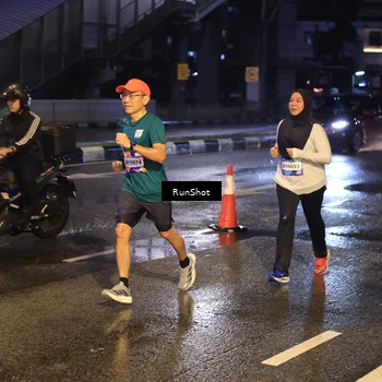Runner Photo 7884025