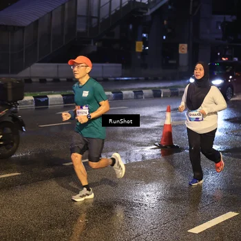 Runner Photo 7884028