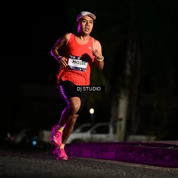 Runner Photo 7884029