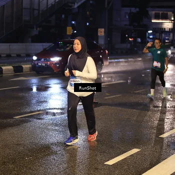 Runner Photo 7884030