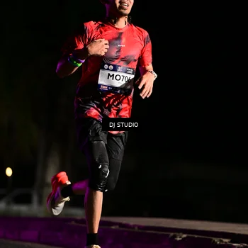 Runner Photo 7884051