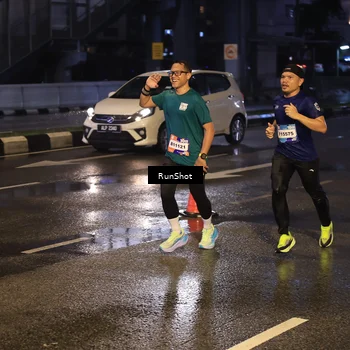 Runner Photo 7884078