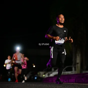 Runner Photo 7884084