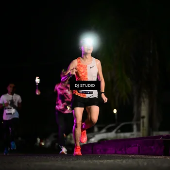 Runner Photo 7884089