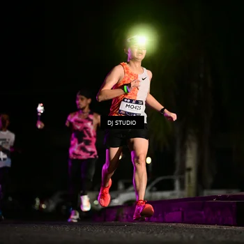 Runner Photo 7884093