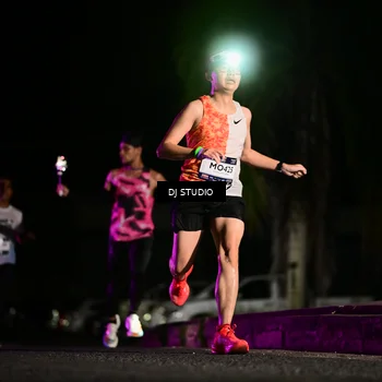 Runner Photo 7884096