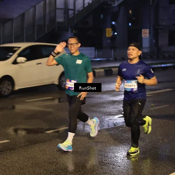 Runner Photo 7884098