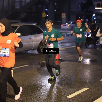 Runner Photo 7884103