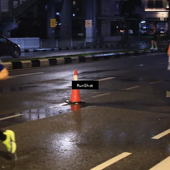 Runner Photo 7884114
