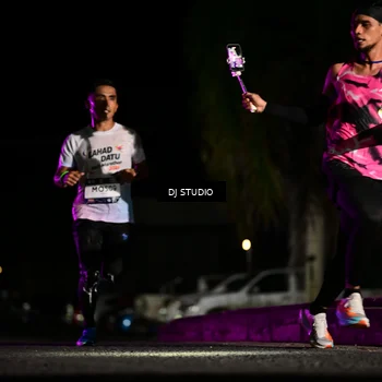 Runner Photo 7884124
