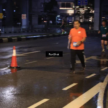 Runner Photo 7884125