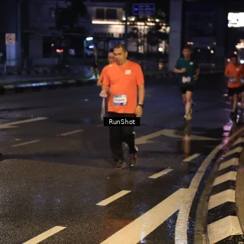 Runner Photo 7884126