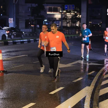 Runner Photo 7884139