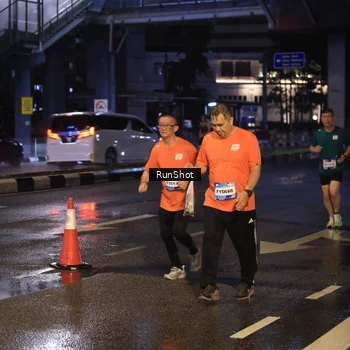 Runner Photo 7884143
