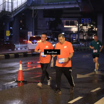 Runner Photo 7884150