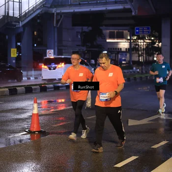 Runner Photo 7884152