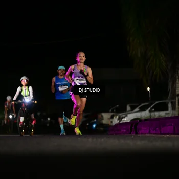 Runner Photo 7884153