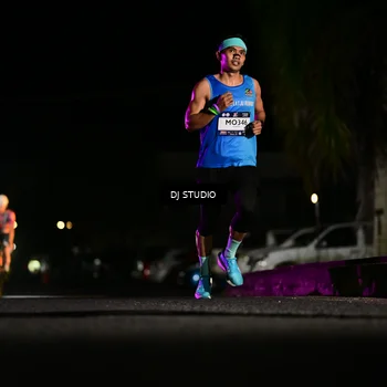 Runner Photo 7884179