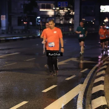 Runner Photo 7884181