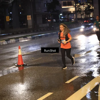 Runner Photo 7884223