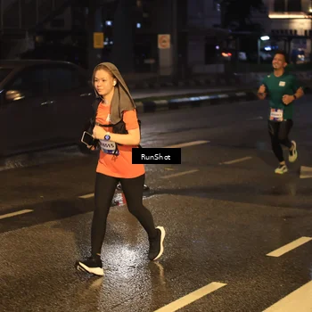 Runner Photo 7884253