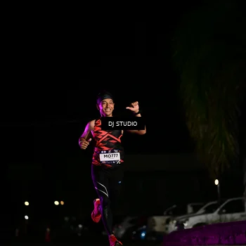 Runner Photo 7884260