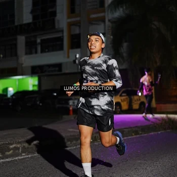 Runner Photo 7884263