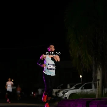 Runner Photo 7884269