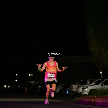 Runner Photo 7884314
