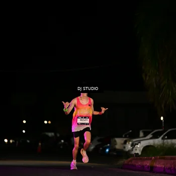Runner Photo 7884315